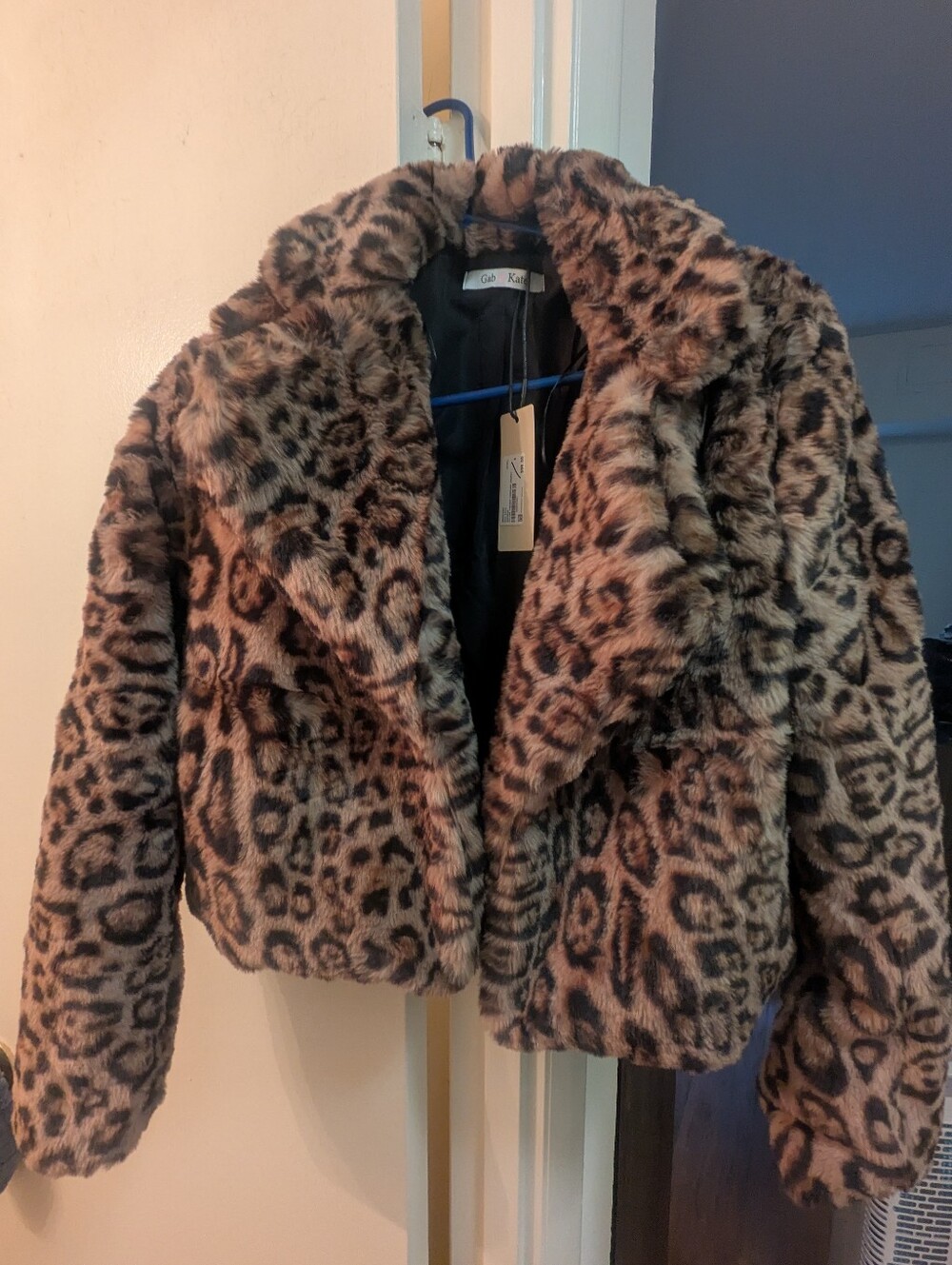 Mixology Gab & Kate Leopard Jacket
